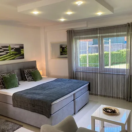 Apartman Sonas With Free Private Parking Karlovac Exterior photo