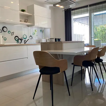 Apartman Sonas With Free Private Parking Karlovac Exterior photo